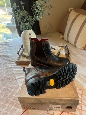 BRAND NEW BED STU Kiefer Trek black lux boots size 9